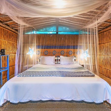 Gala Gala Eco Resort ポンタ・ド・オウロ エクステリア 写真